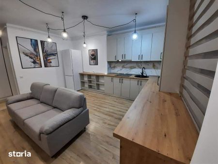 Apartament cu două camere! Loc de parcare inclus ! - Fotografie 2