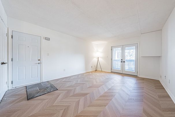 For Lease - 2030 Cleaver Avenue Unit# 206, Burlington, Ontario - Photo 1