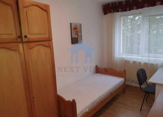 Apartament 4 camere, Gheorgheni - Fotografie 1