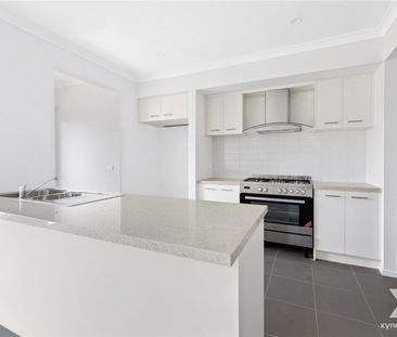 Easy Family Living in Riverwalk Estate - Photo 5