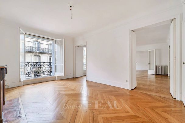 Location appartement, Paris 7ème (75007), 6 pièces, 244.29 m², ref 86719952 - Photo 1