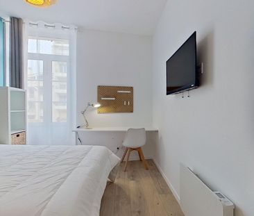 DUGOMMIER Colocation 4 chambres à Antibes - Photo 1