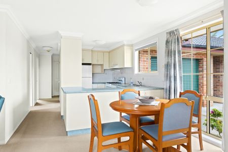 2 BEDROOM UNFURNISHED VILLA IN NAROOMA - Photo 4