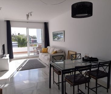 Luxury penthouse for rent in Nueva Andalucia, Spain - Photo 3