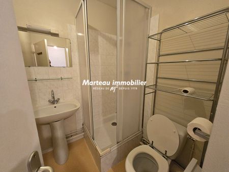 Location Appartement 2 pièces 40m² - Photo 3