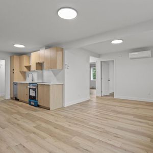 1 Bedroom - 6020 Boulevard Joseph-Renaud, Montréal - Photo 3