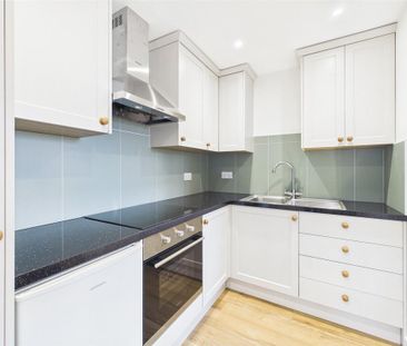 1 bedroom semi-detached house to rent - Photo 6