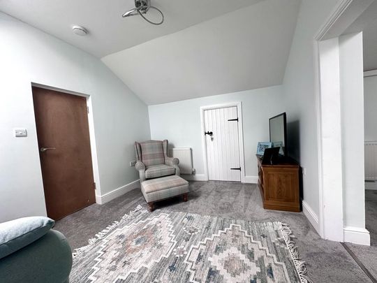 3 bedroom detached bungalow to rent - Photo 1