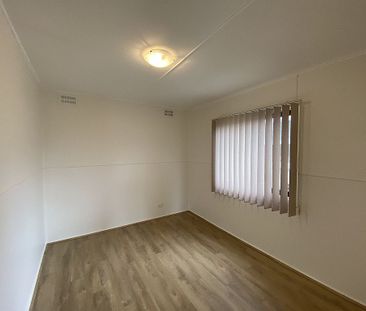 Modern Granny Flat - Photo 2