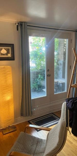 Meublé - 2 Chambre à coucher - Au cœur du Plateau Mont-Royal - Photo 1