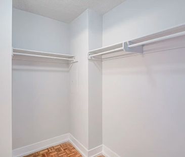 Montgomery Mills - 24 — Studio - Photo 6