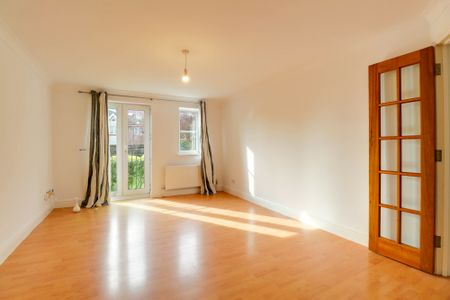 Eastbury Road, Watford, WD19 4PN - Photo 3