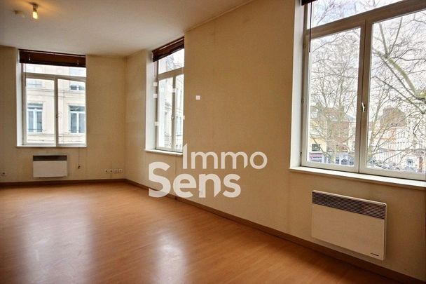 Location appartement - Lille République / Saint Michel - Photo 1