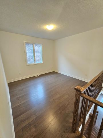 For Lease - 1307 Lily Crescent, Milton, Ontario - Photo 5