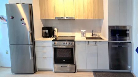 For Lease - 30 Upper Mall Way Unit# 305, Vaughan, Ontario - Photo 5