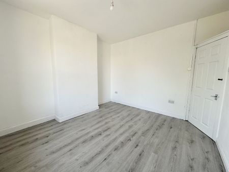 Crookes Road, Broomhill, S10 5BA - Photo 4
