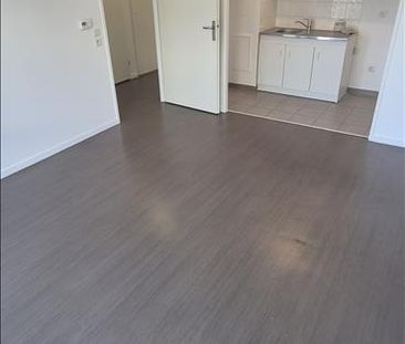 2 pièces - 39,75 m² - 1er étage - Colocation non autorisée - Photo 5