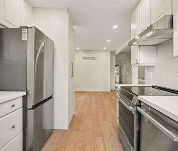 For Lease - 617 Clinton Street Unit# Upper, Toronto, Ontario - Photo 1