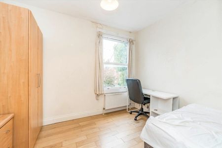 Eynham Road, Shepherds Bush, W12 - Photo 5