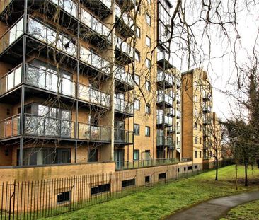 Ashton Court, Woking - 1 bedroomProperty for lettings - Seymours - Photo 4