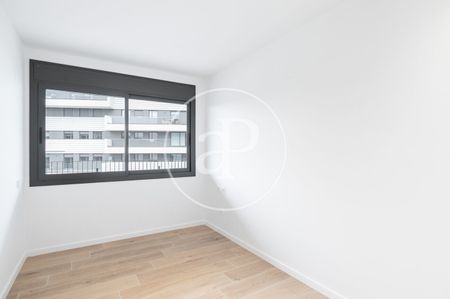 New Construction Apartment for Rent in Finestrelles - Photo 5