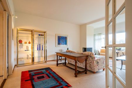 Appartement te huur: Offenberglaan 1-37 2594 BM Den Haag - Photo 3