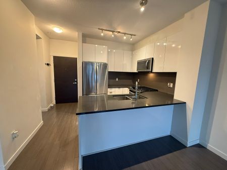 Prescott Commons 2 Bedrooms/ 2 Bathrooms - Photo 3