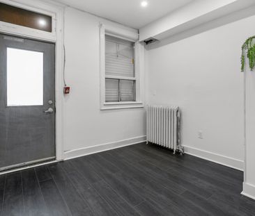 For Lease - 63 John Street Unit# 302, Hamilton, Ontario - Photo 2