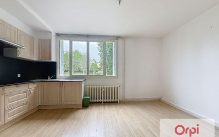 Appartement à louer 2 pièces • 43,46 m2 Montluçon - Photo 2