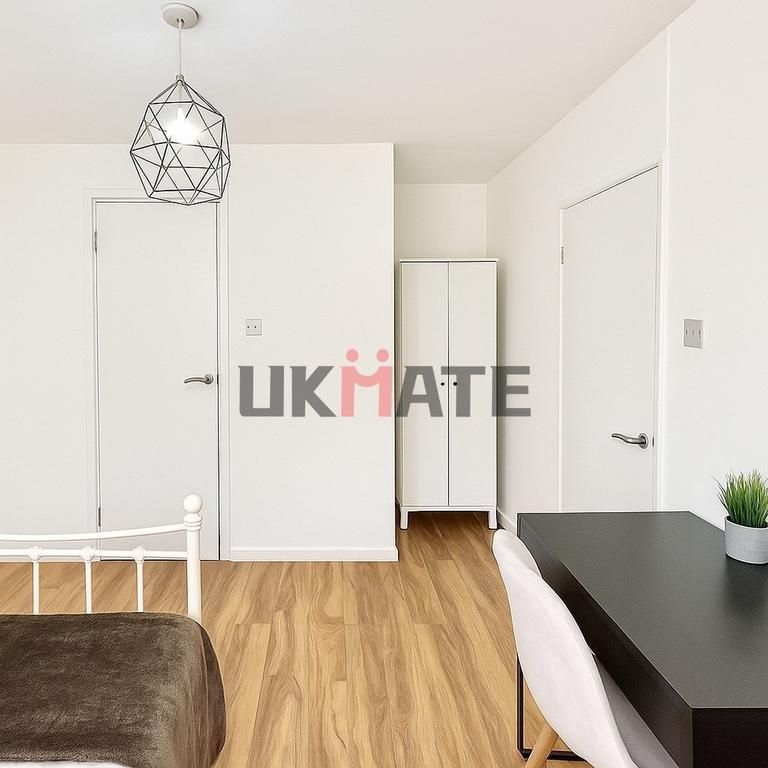 3 bedroom house share to rent - Photo 1