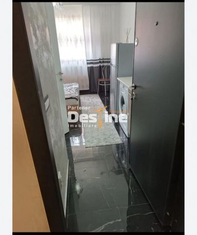 Bld. Poitiers - Chirie, Camera camin 17mp mobilata și utila - Fotografie 5