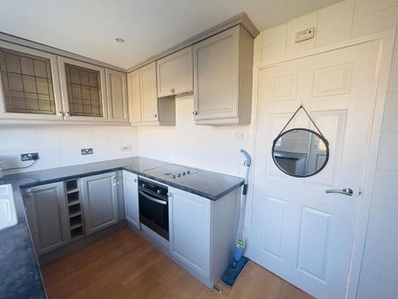 2 bedroom property to rent - Photo 4