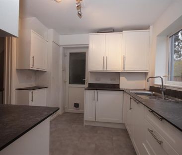 Newborough Avenue, Llanishen, Cardiff - Photo 6