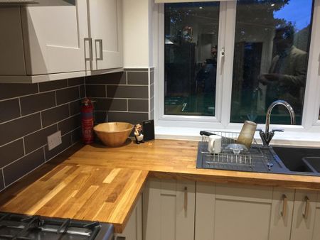 Portland Street - Photo 3