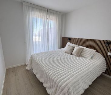 3 room luxury penthouse for rent in Marbella, Andalusia - Photo 6