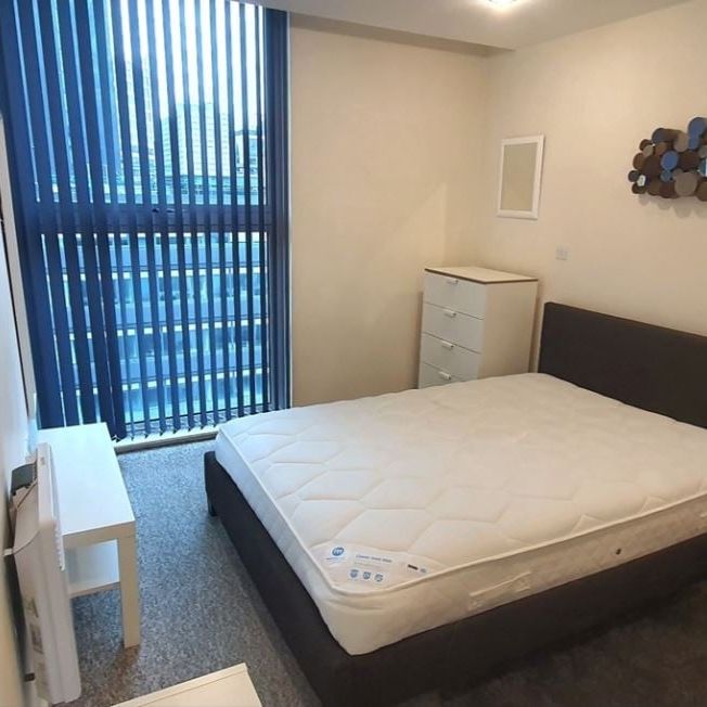 1 Bed Flat, City Point, S1 - Photo 1