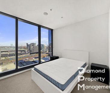 Fully Furnished 2-Bedroom Apartment with Marvel Stadium View - Photo 5