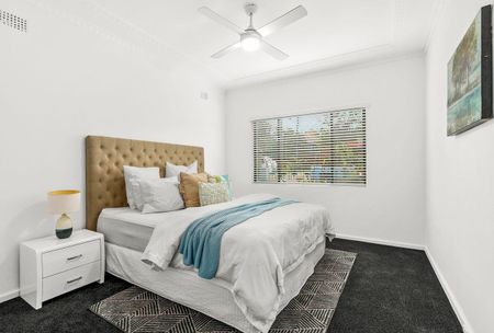 Two Bedroom House - Photo 3