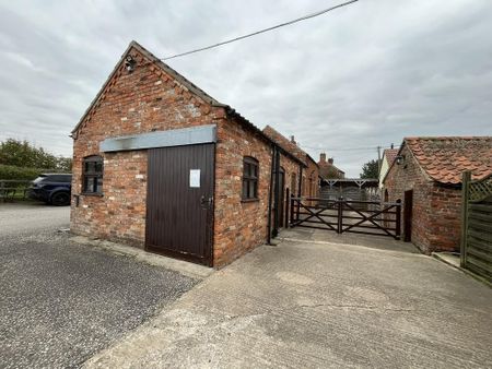 2 bedroom barn conversion to rent - Photo 3