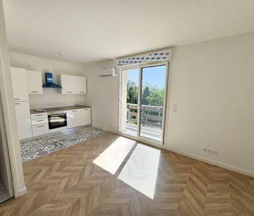 Location Appartement 2 pièces 34m² BELIGNEUX 01360 - Photo 2