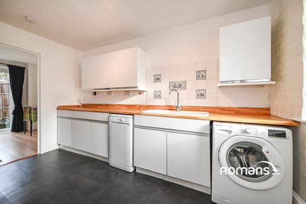 3 bedroom terraced house to rent - Photo 1