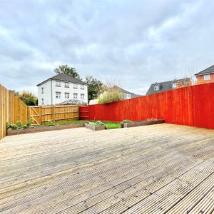 Aphelion Way, Shinfield Aphelion Way, Shinfield - Photo 2