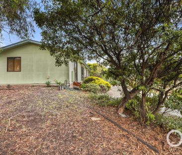 Open the door to effortless coastal living - Photo 2