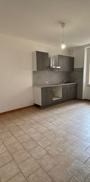 Location Appartement 2 pièces 42m² - Photo 1