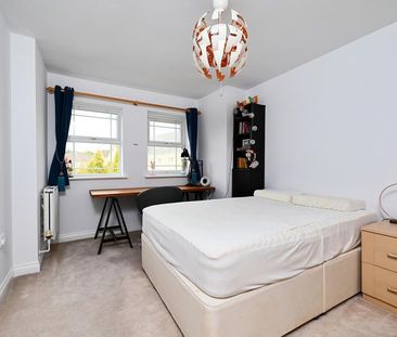 5 bedroom townhouse to rent - Photo 4