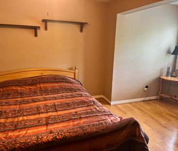 For Lease - 1711 South Porcupine Avenue Unit# 2, Innisfil, Ontario - Photo 2