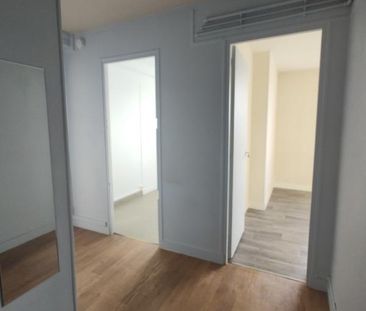 Location Appartement 2 pièces 55m² ROUEN 76000 - Photo 6
