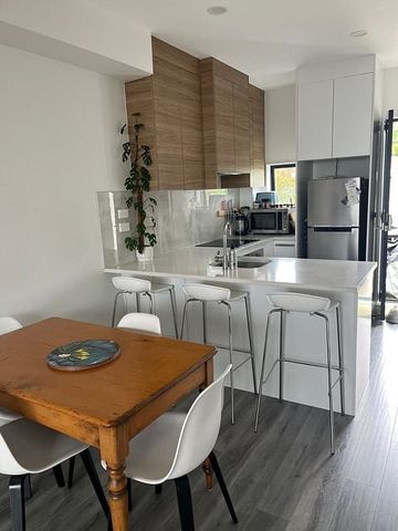 Central townhouse in quiet neighbourhood - Photo 5