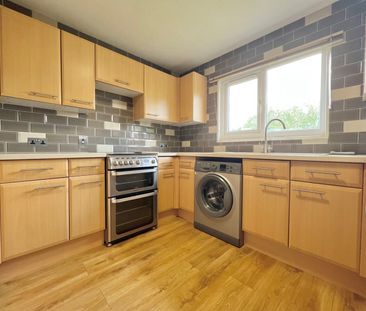 Whitburn Close, Wolverhampton, WV9 - Photo 3