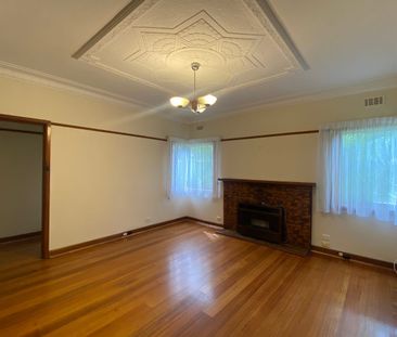 Three bedroom home! - Photo 2